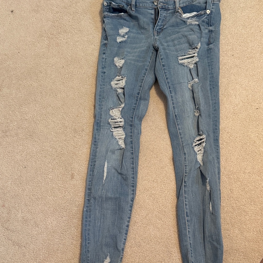 Aeropostale Women's Ripped Skinny Jeans - Light Blue
